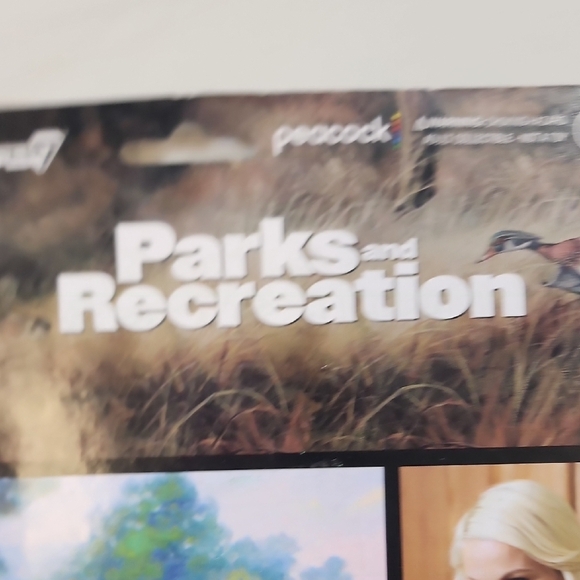 Super 7 "Parks and Recreation" Leslie Knope Action Figurine - Picture 4 of 11